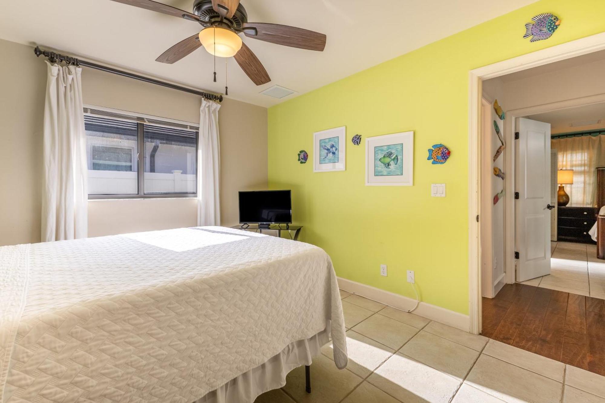 Private Pool Sunroom Escape At Manatee * Naples