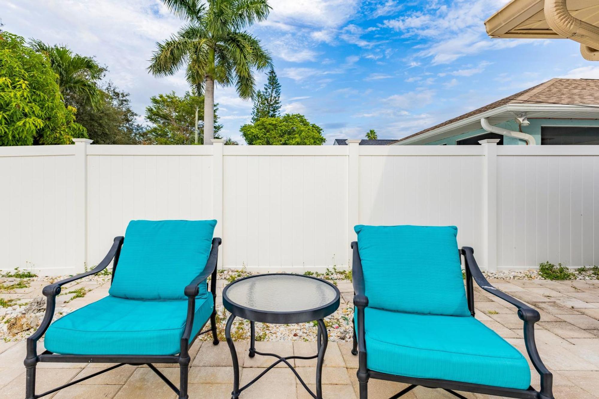 Private Pool Sunroom Escape At Manatee