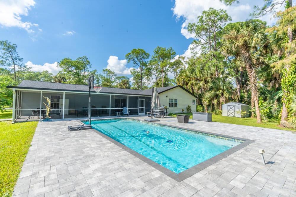 Holiday home Beautiful In With Huge Private Pool