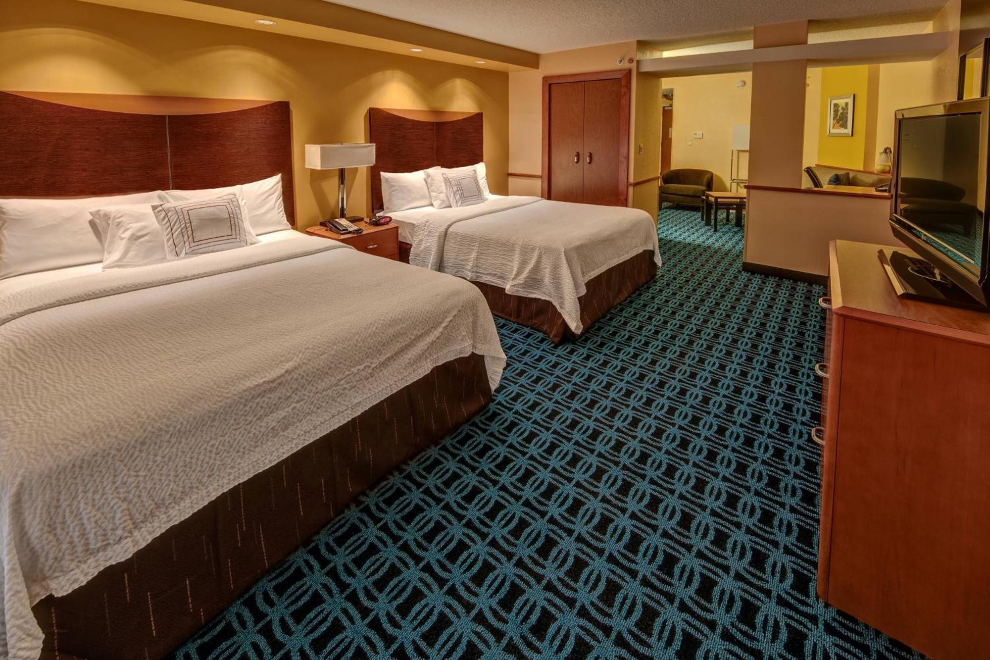 Fairfield And By Marriott Hotel Naples