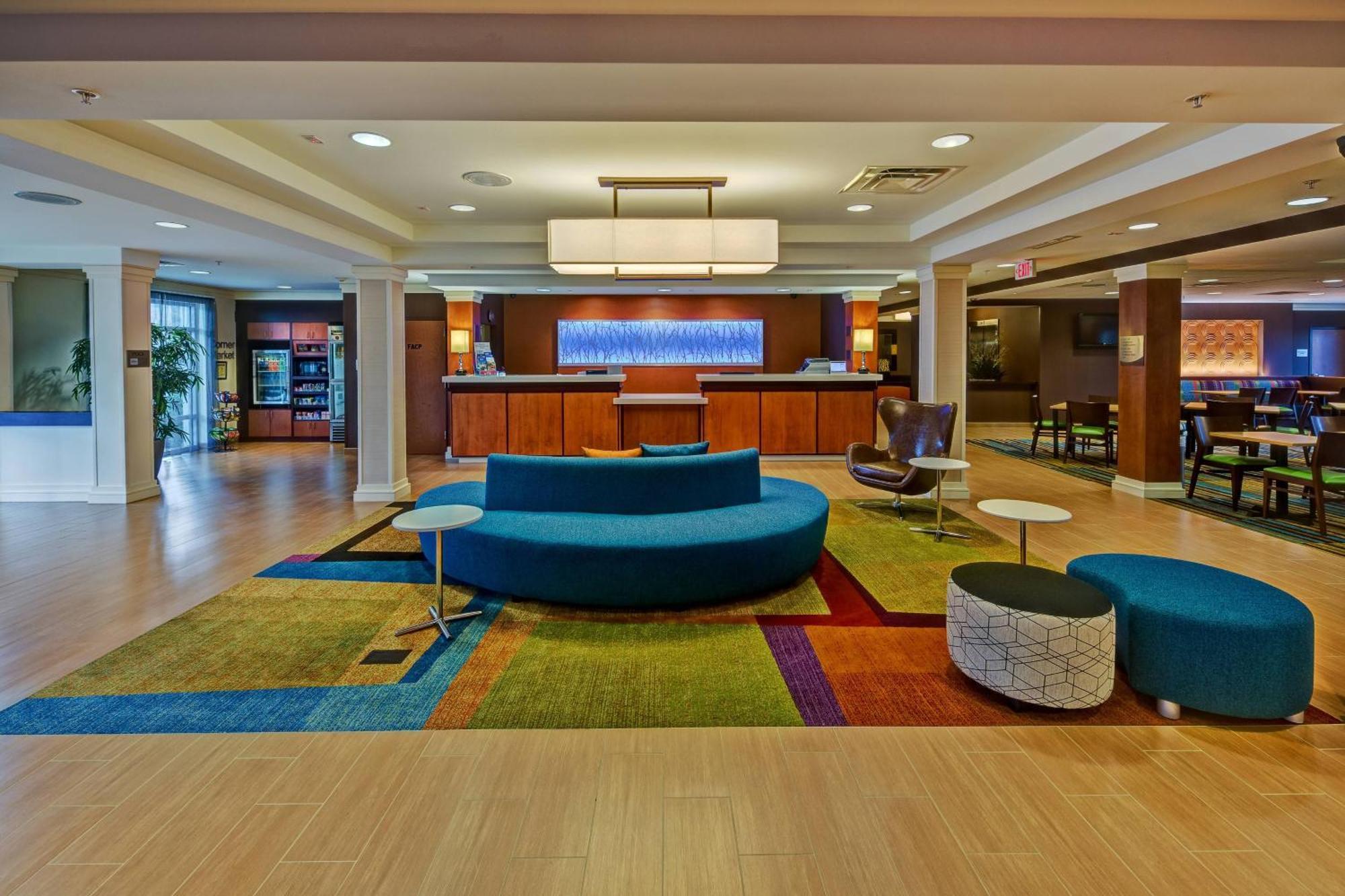 Fairfield And By Marriott Naples