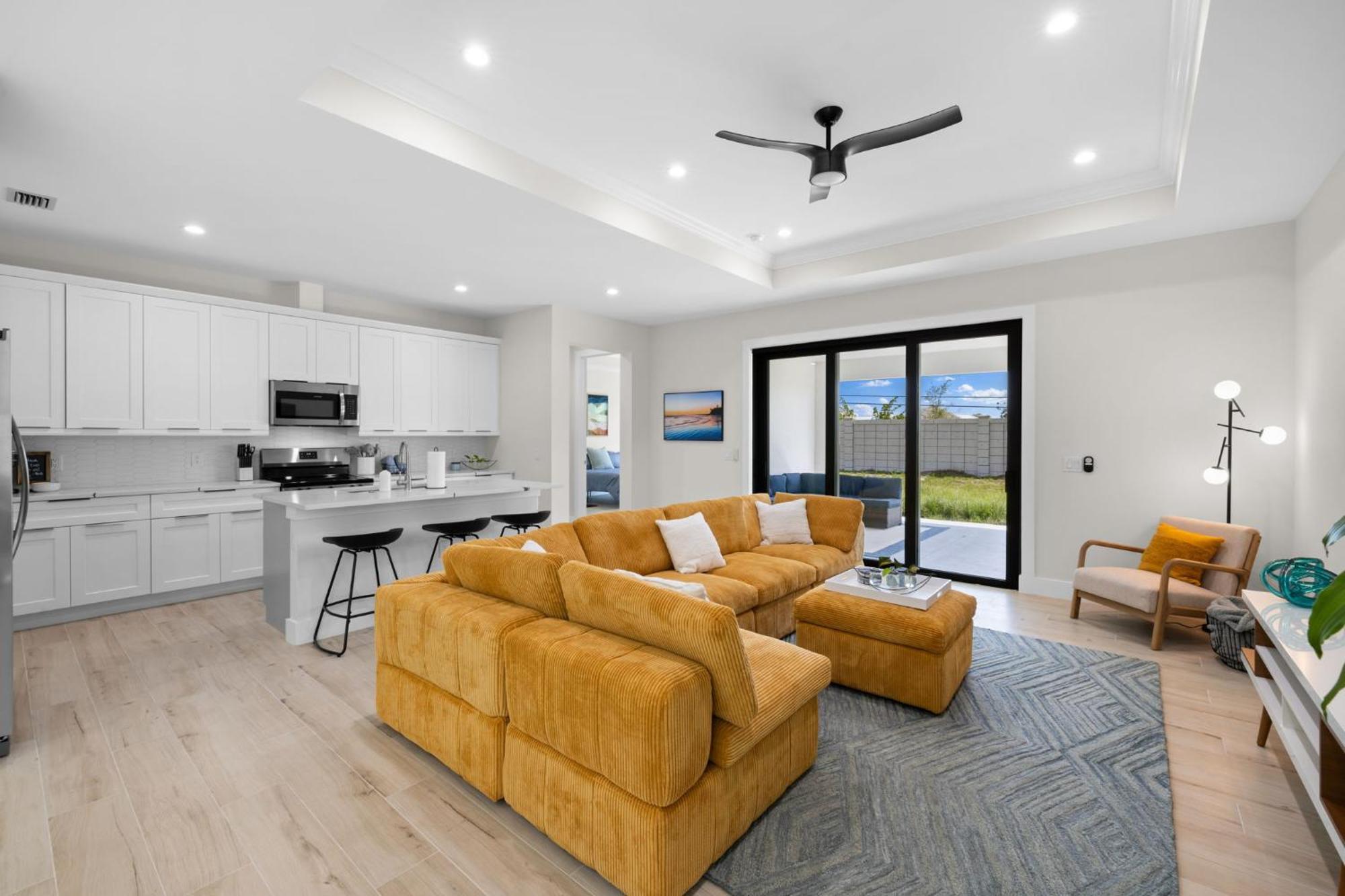 Colorful Retreat Near And Pickleball Courts Villa Naples