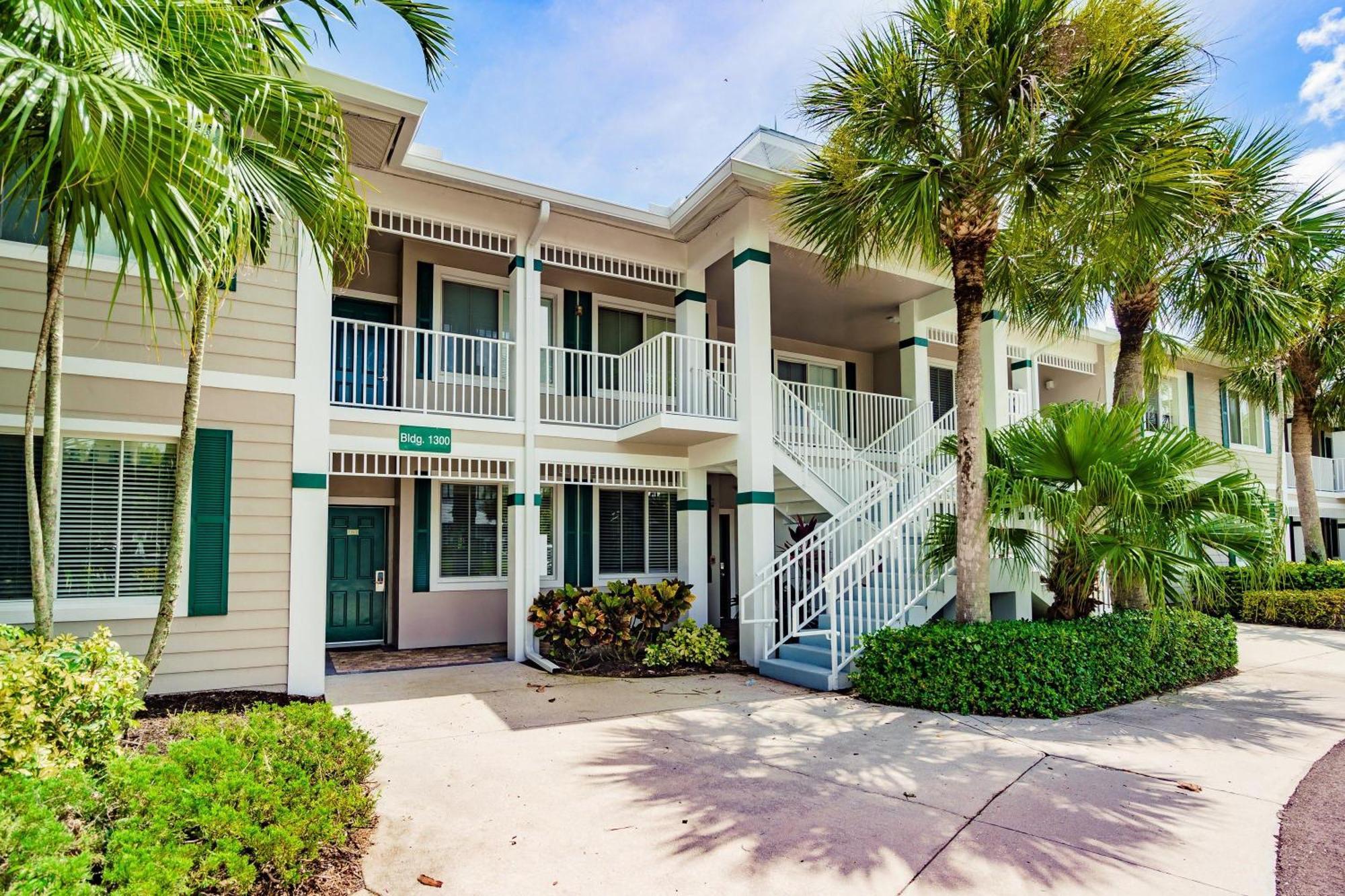 Stunning 3br With Tropical Views Naples