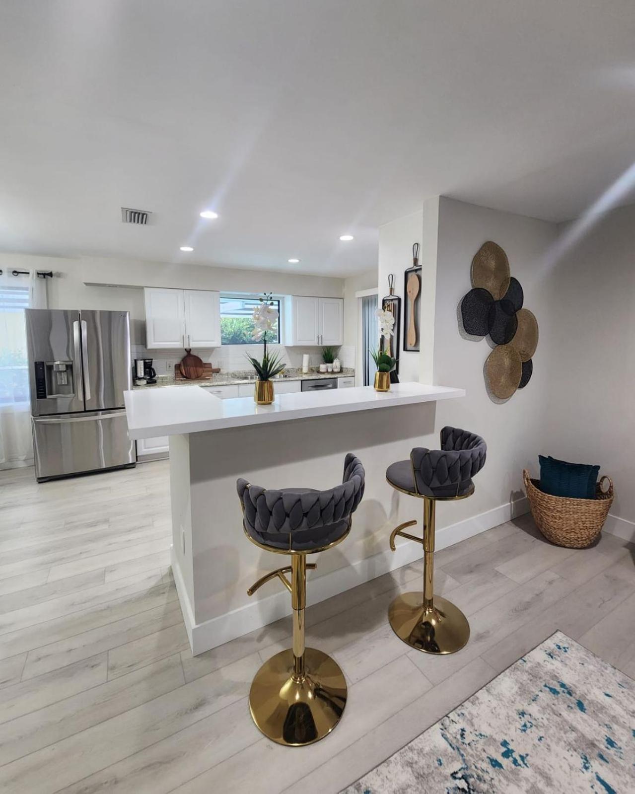 Spacious 4br Getaway Near With Pool & Bbq Holiday home Naples