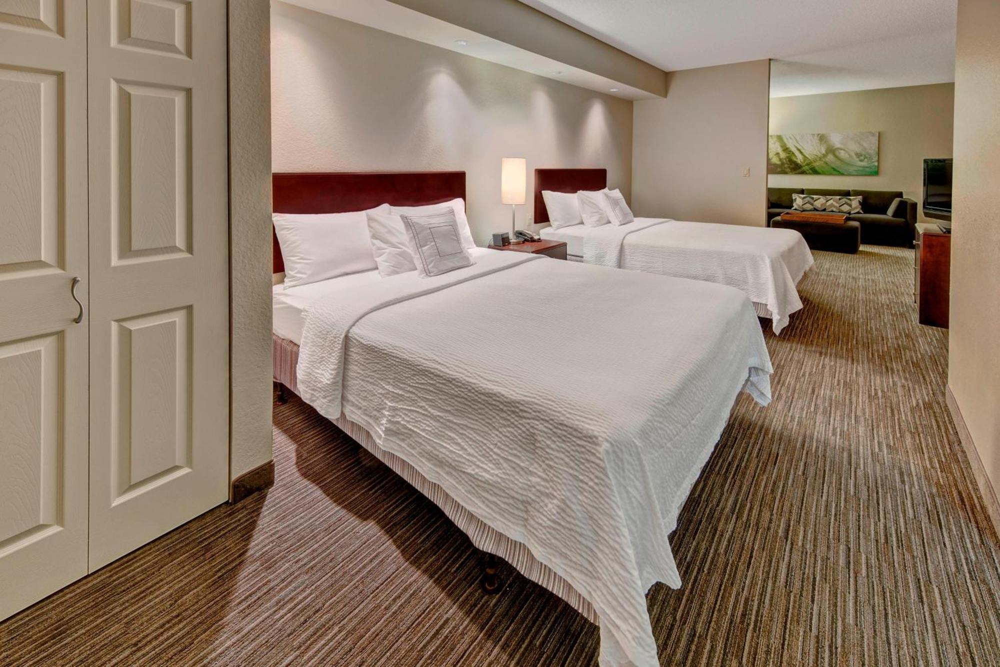 Hotel Springhill By Marriott