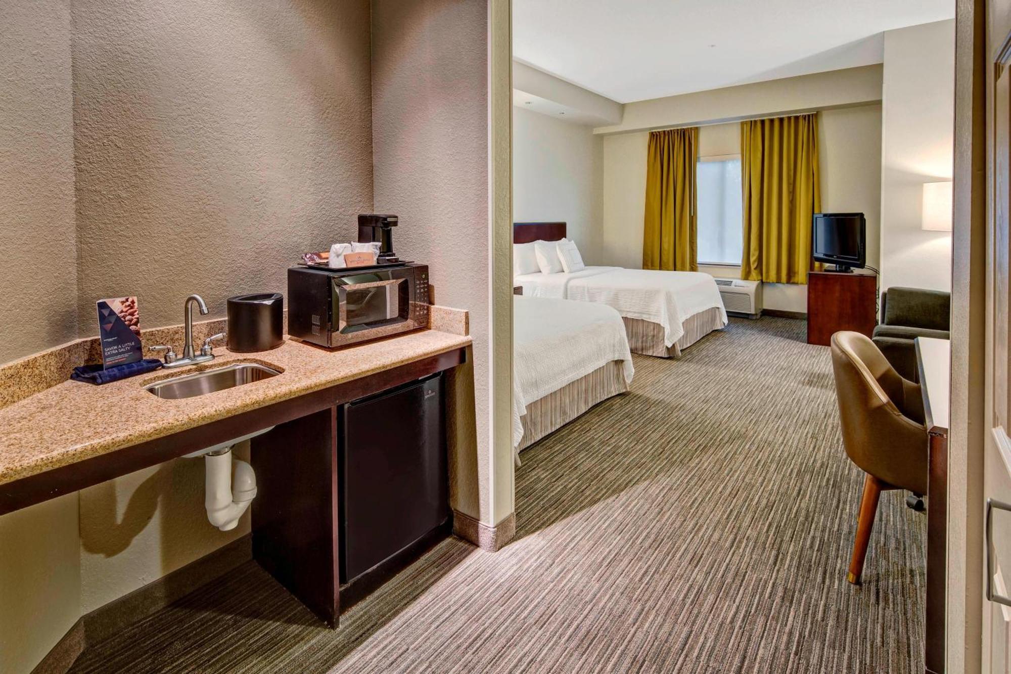 Springhill By Marriott 3* Naples