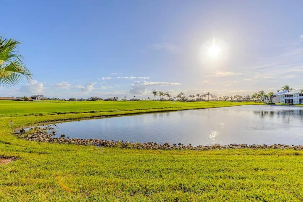 Rare New 2 Bed 2 Bath Golf View In Apartment