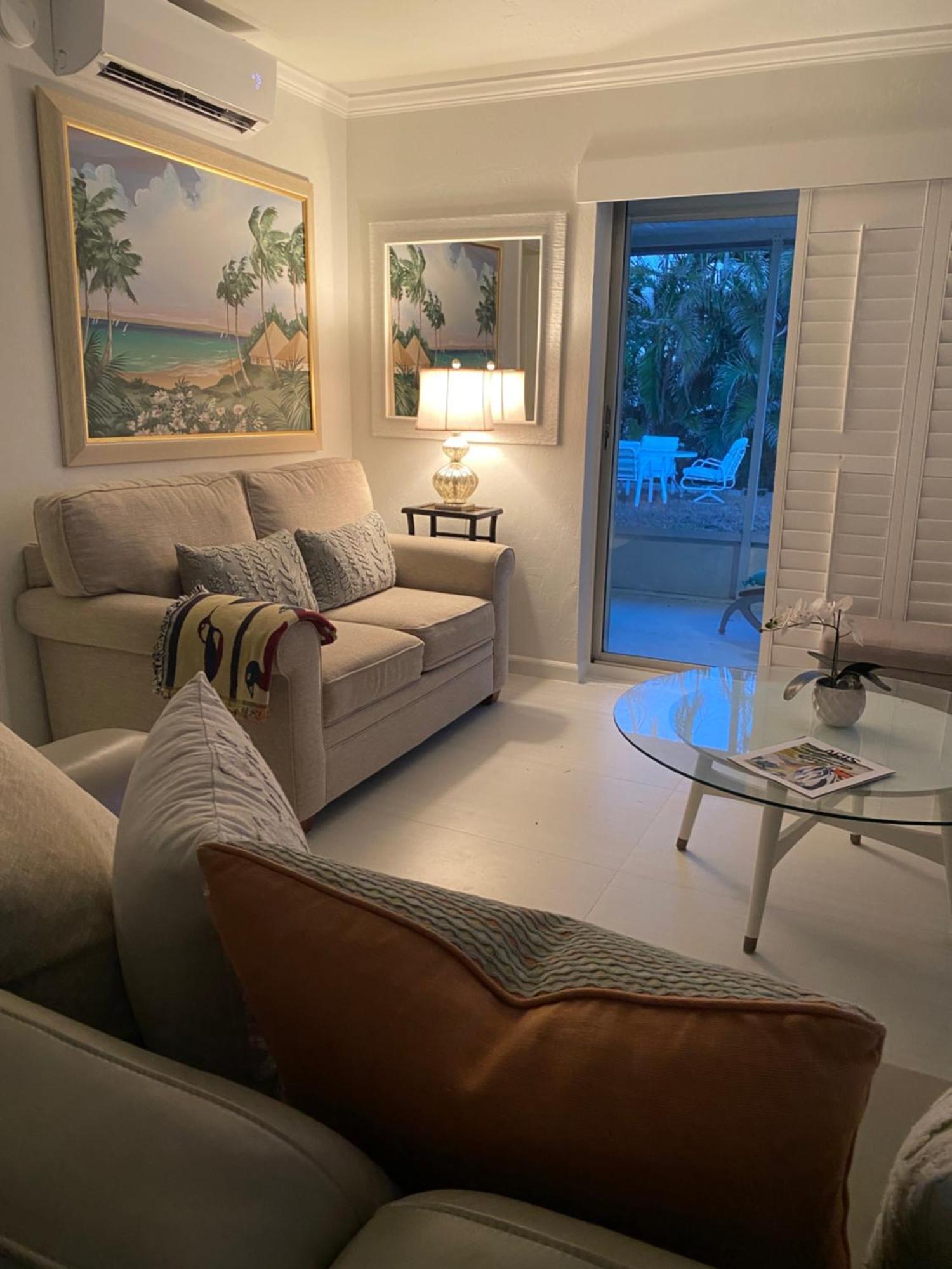 Closest 1br To Vanderbilt Beach, Full Kitchen With Dishwasher, New! Naples