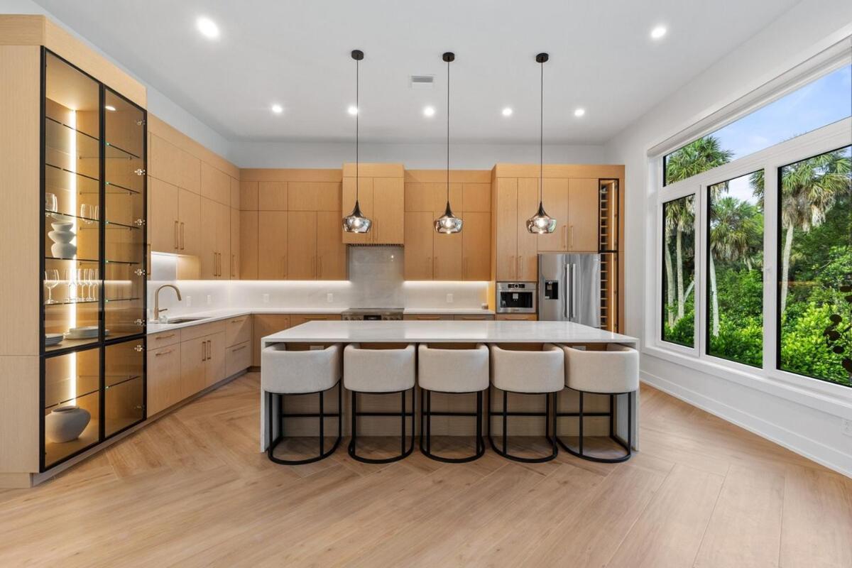 Luxurious Retreat! * Naples
