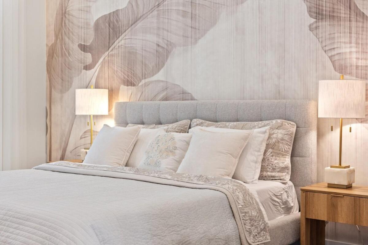 Villa Luxurious Retreat! Naples