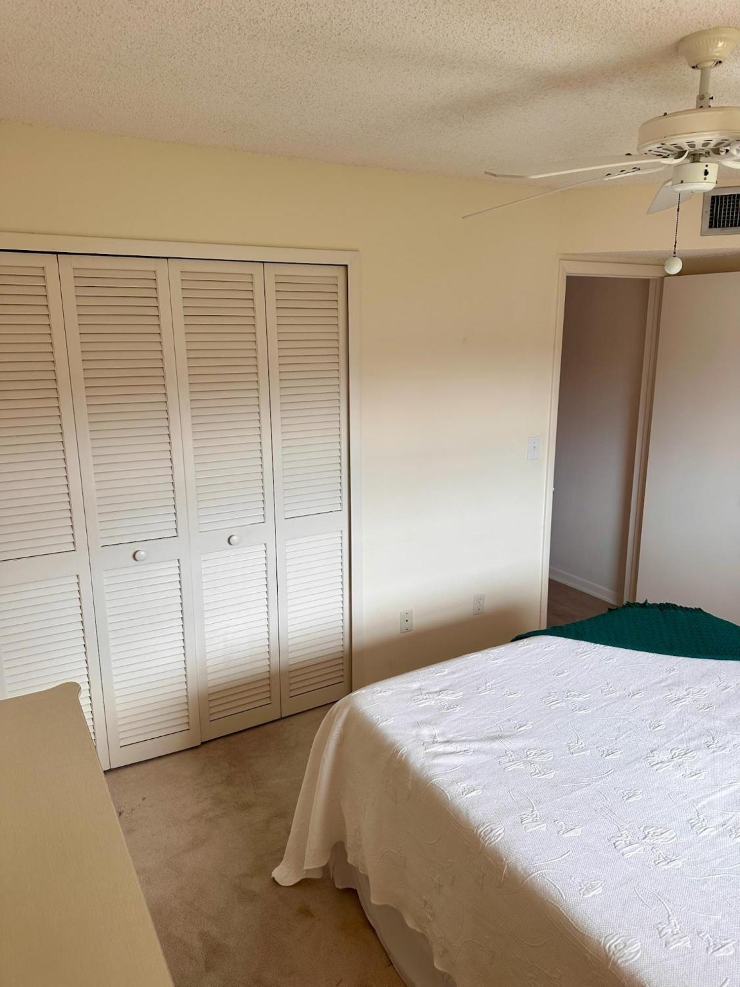 Stunning 2-bd Naples, 55+, Pool, Chickee, Golf * Naples
