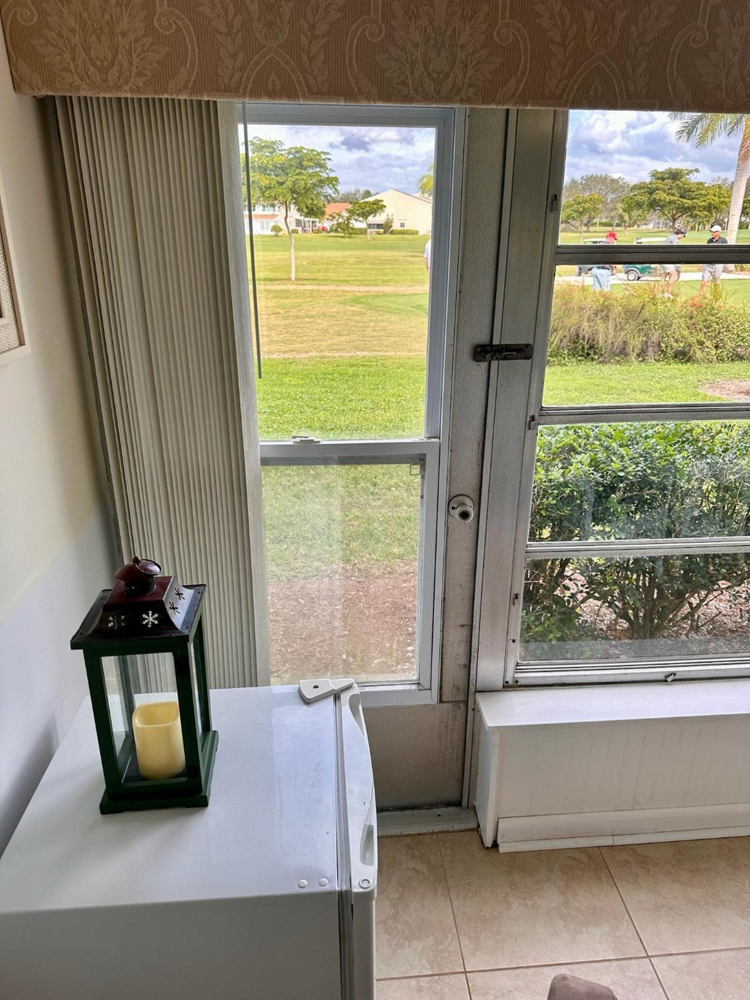 Stunning 2-bd Naples, 55+, Pool, Chickee, Golf * Naples