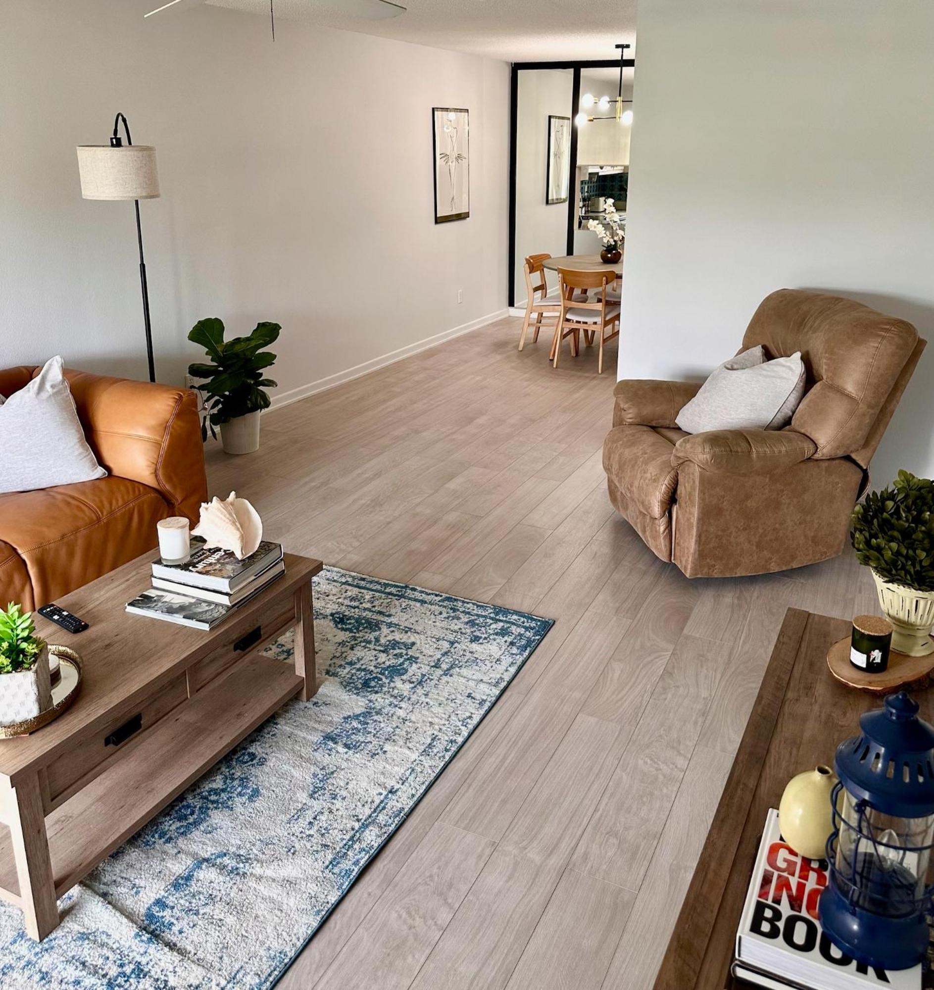 Aparthotel Stunning 2-bd Naples, 55+, Pool, Chickee, Golf