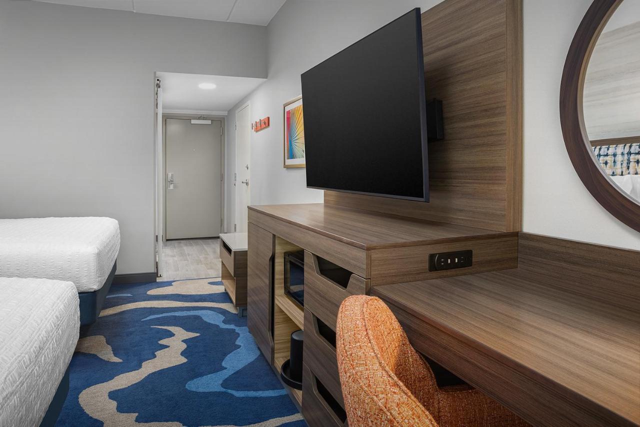 Hampton & Naples South 3*