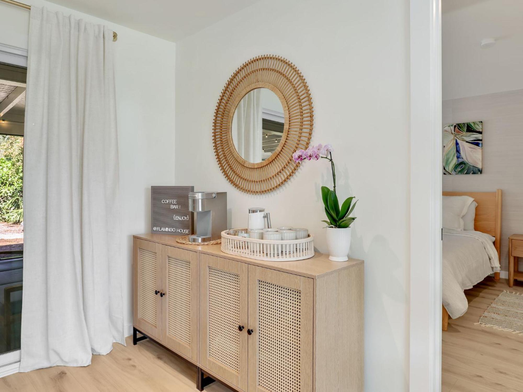 Charming Two-king-bedroom House In Delightful Holiday home