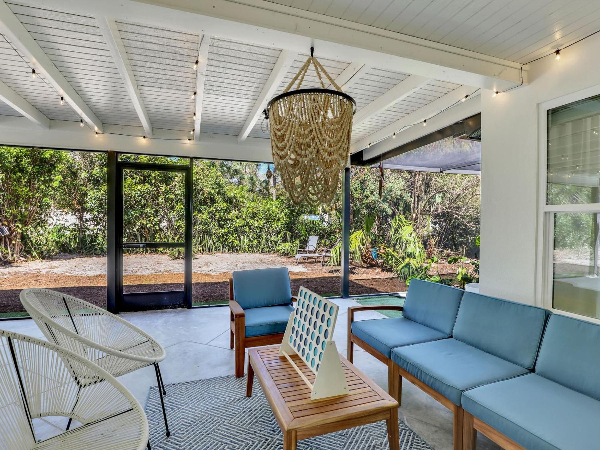 Holiday home Charming Two-king-bedroom House In Delightful *