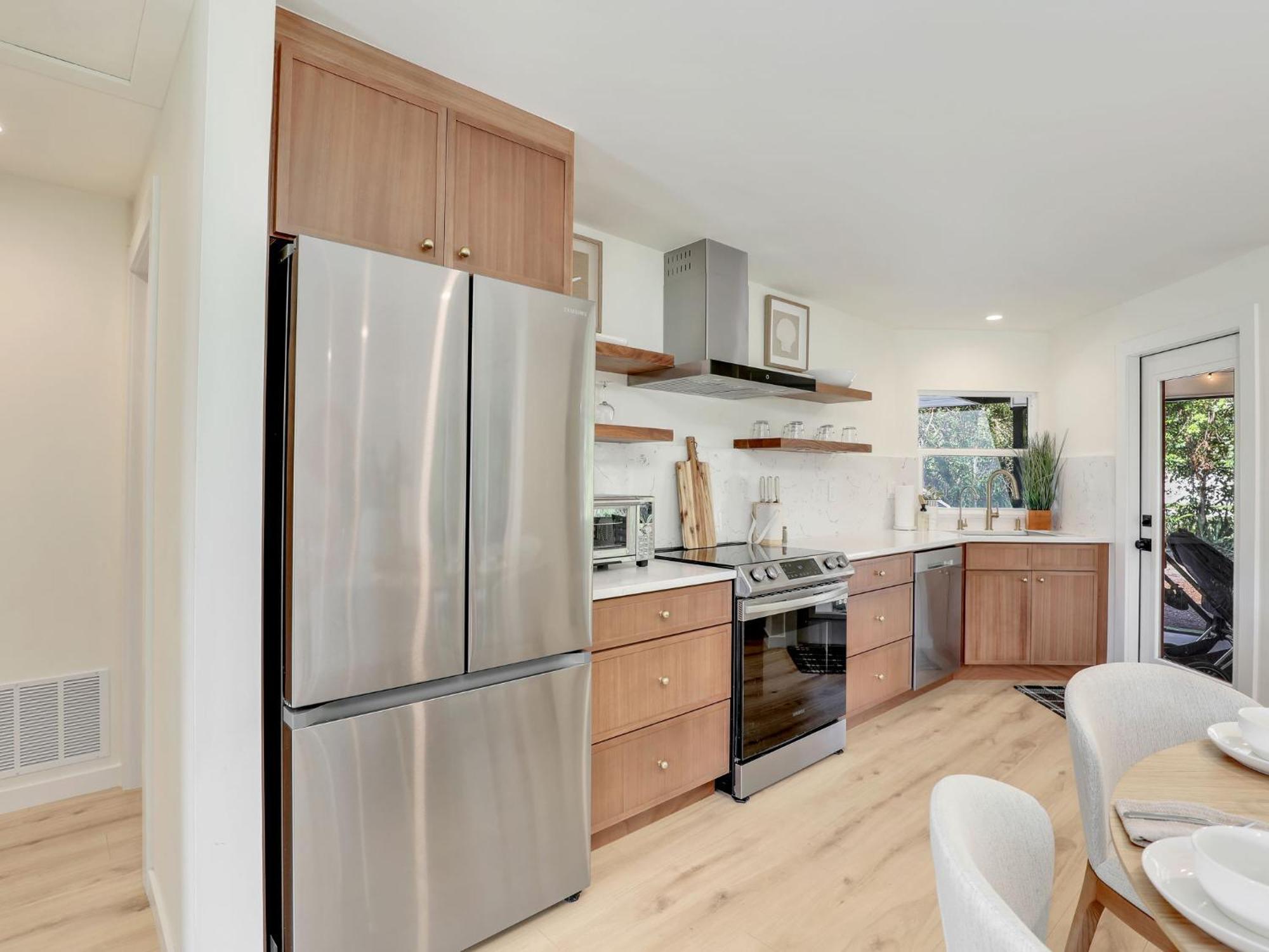 Charming Two-king-bedroom House In Delightful * Naples