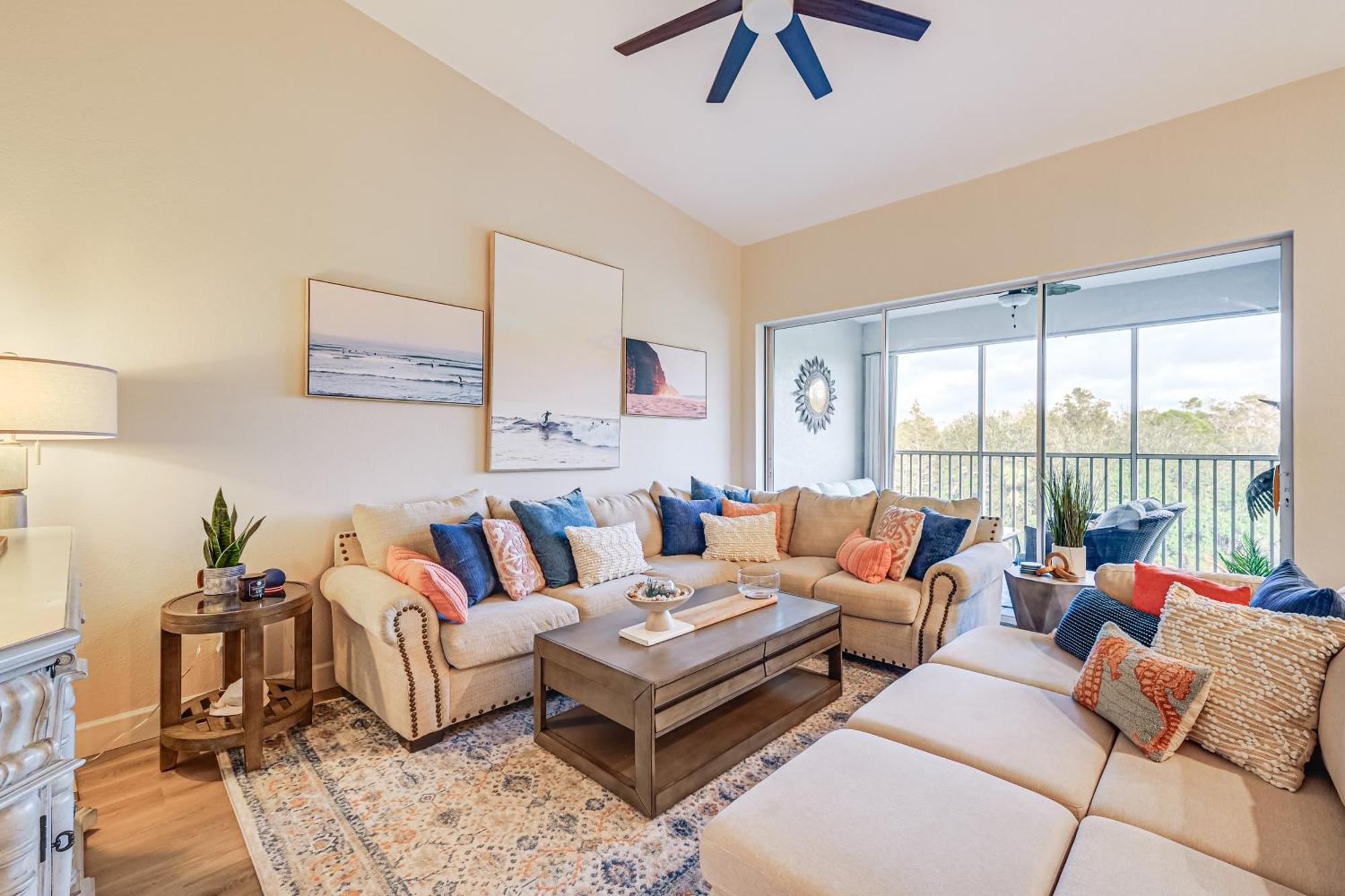 Elegant With Golf View And Community Pool Apartment Naples