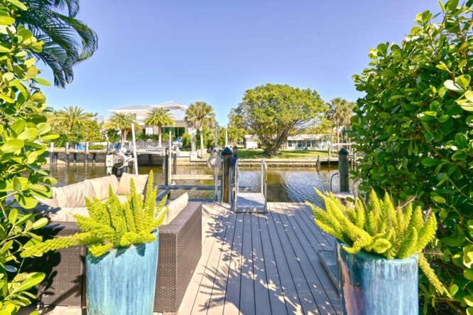 5 Bedroom Luxury Aqualane Shores Heated Pool Boat Slip Naples