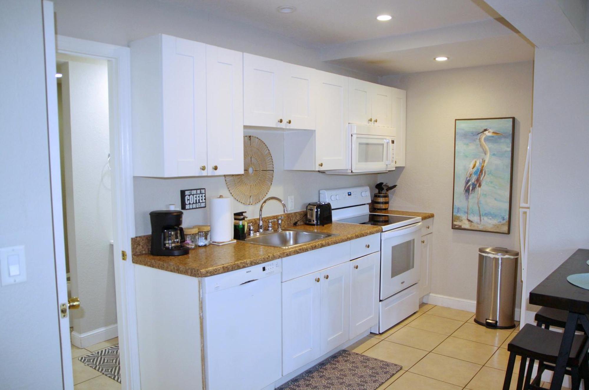 Park Oasis - Cozy Two Bedroom