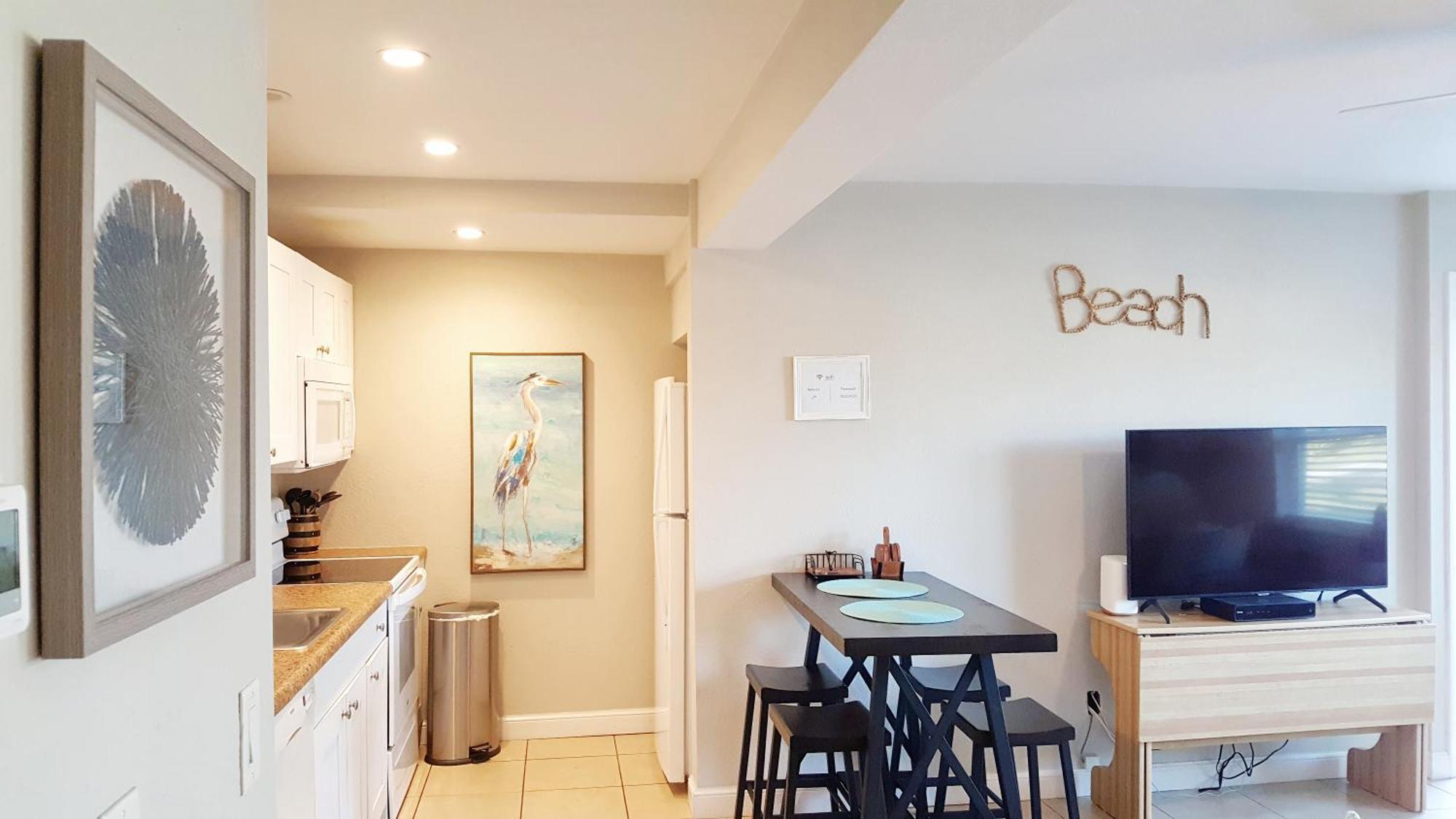 Park Oasis - Cozy Two Bedroom Apartment
