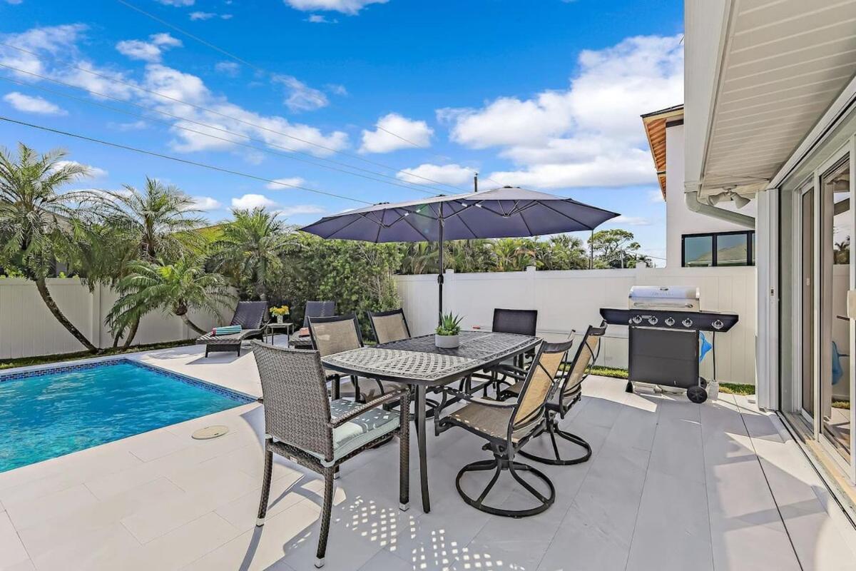 Villa Huge Game Room-near Vanderbilt Beach-new Pool-pets Naples