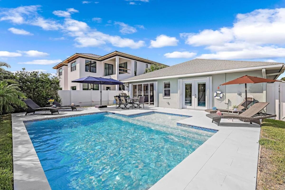 Villa Huge Game Room-near Vanderbilt Beach-new Pool-pets Naples