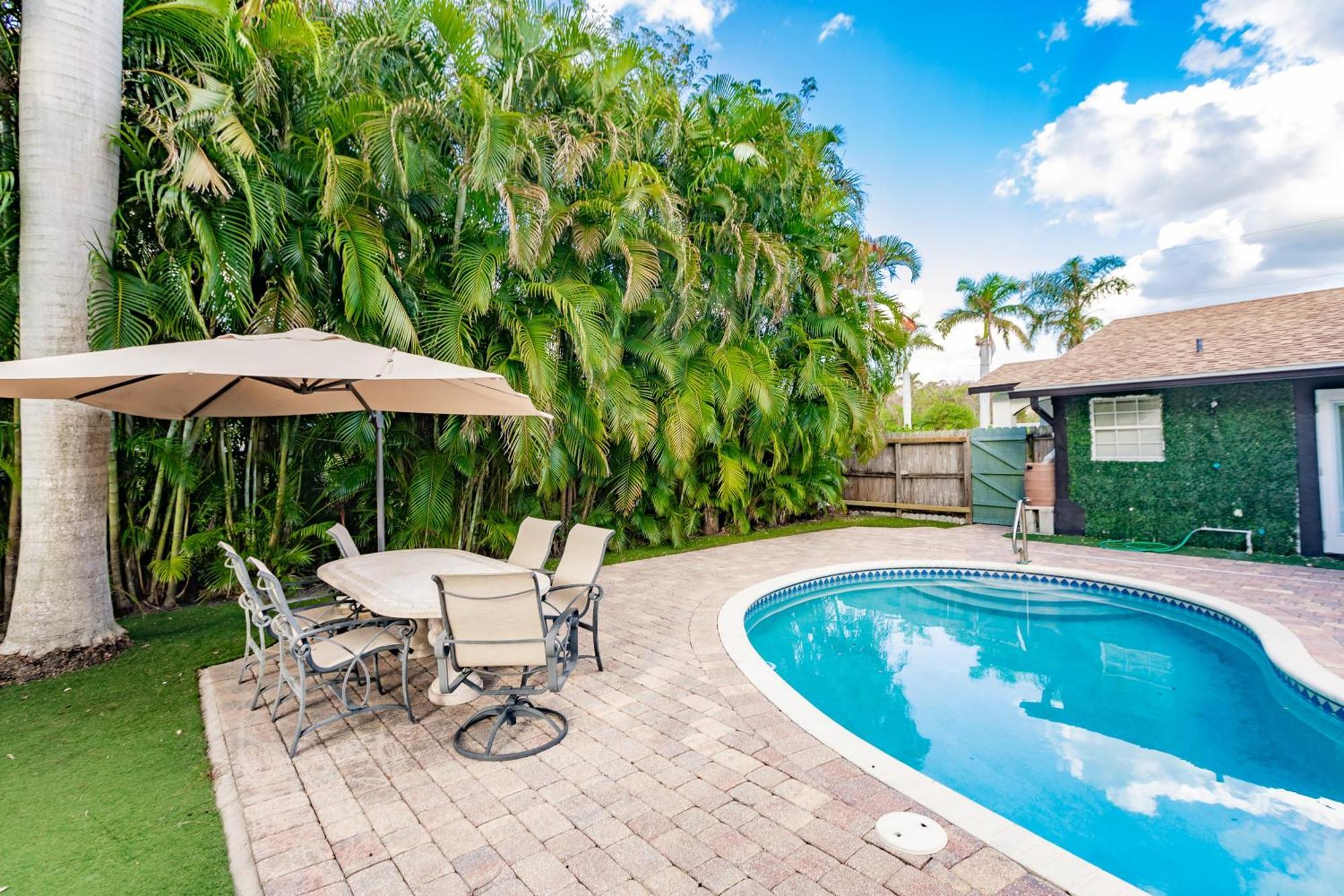 Palmetto Paradise * Naples