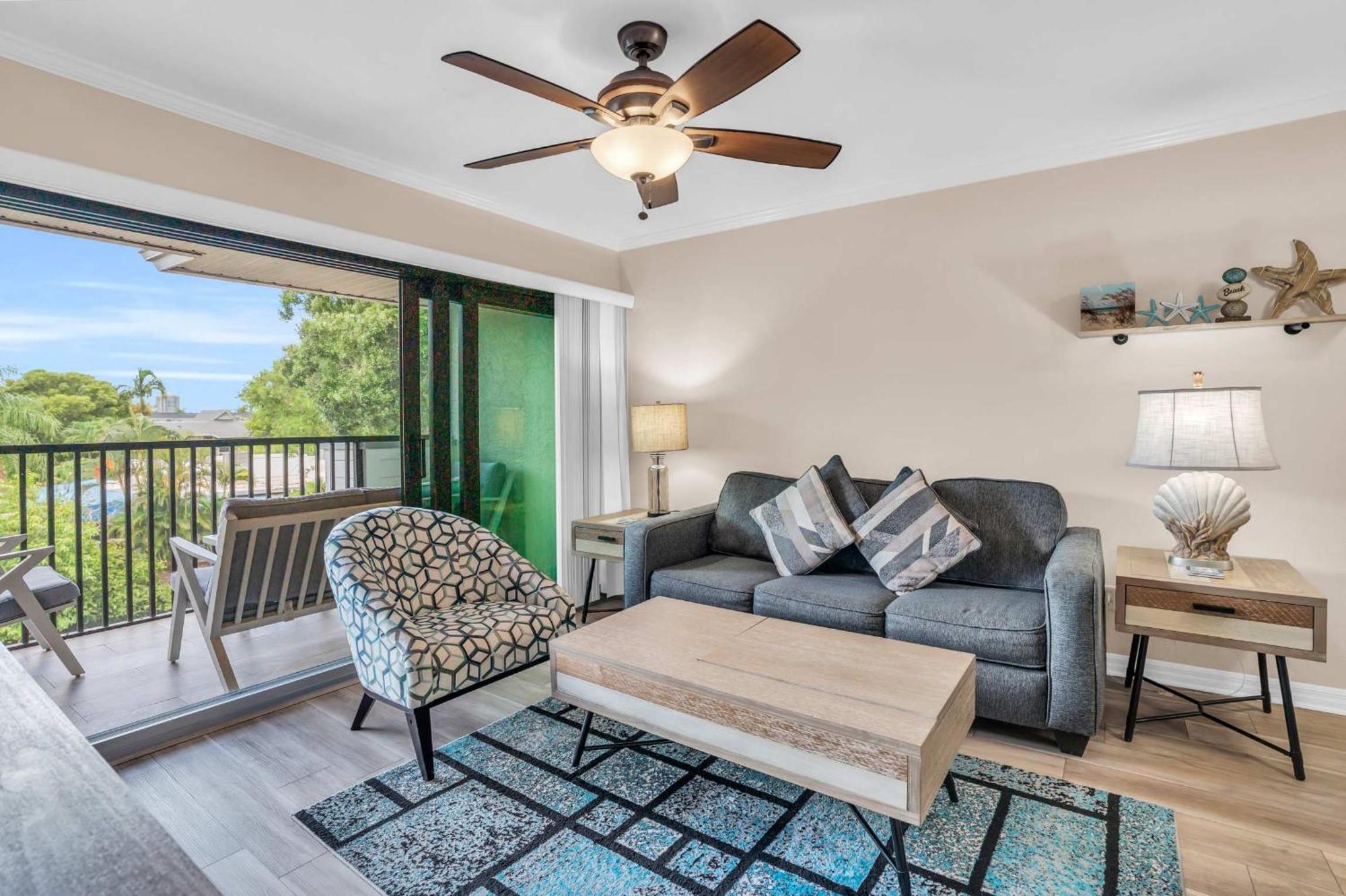 Holiday home Pool And Views Park Shore Naples