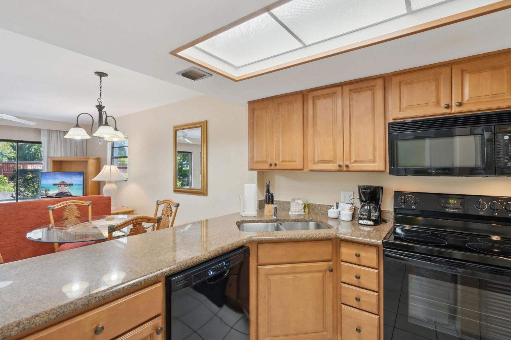 View And Corner Unit Naples