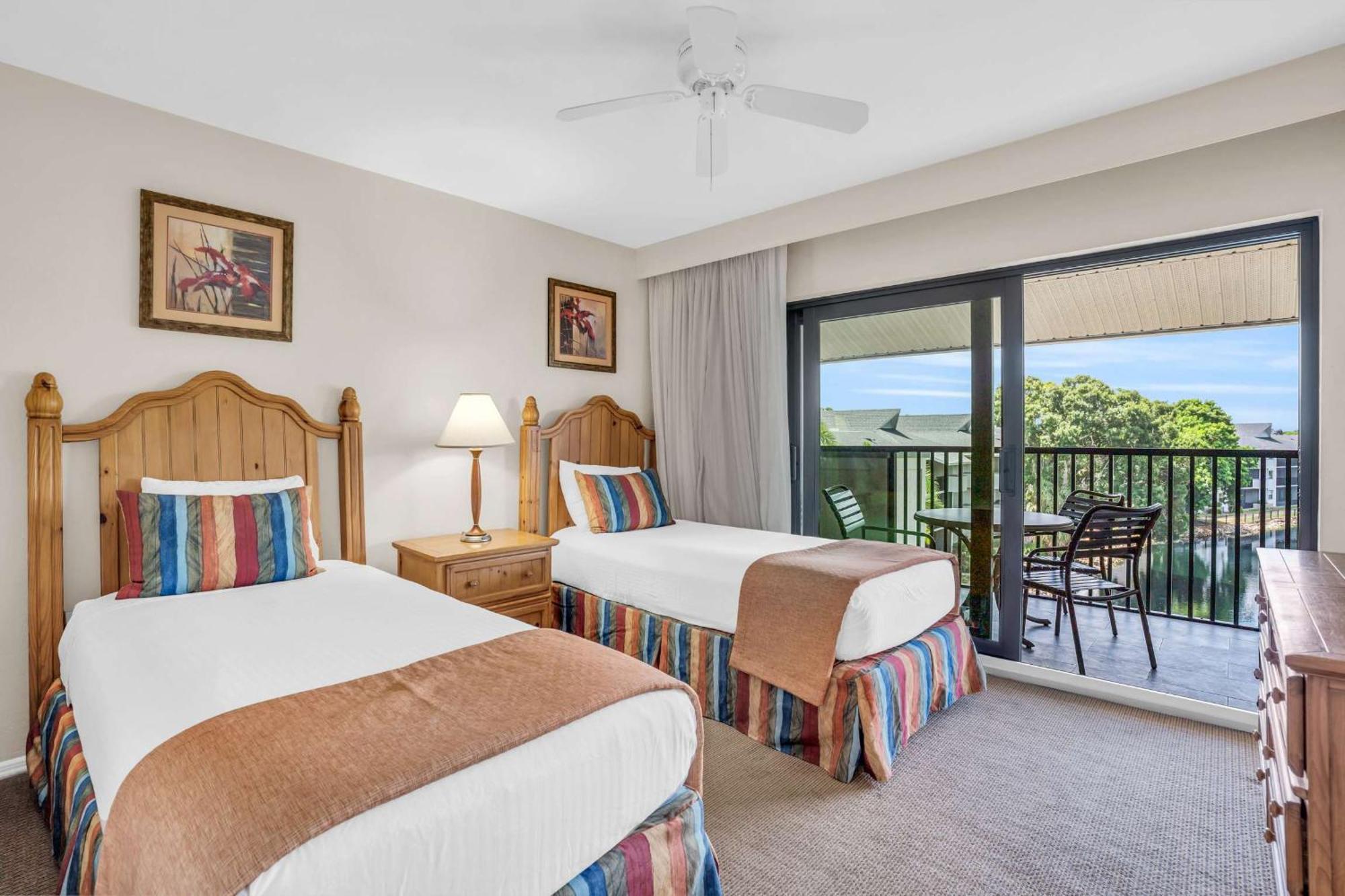 Spectacular Lanai Views Naples