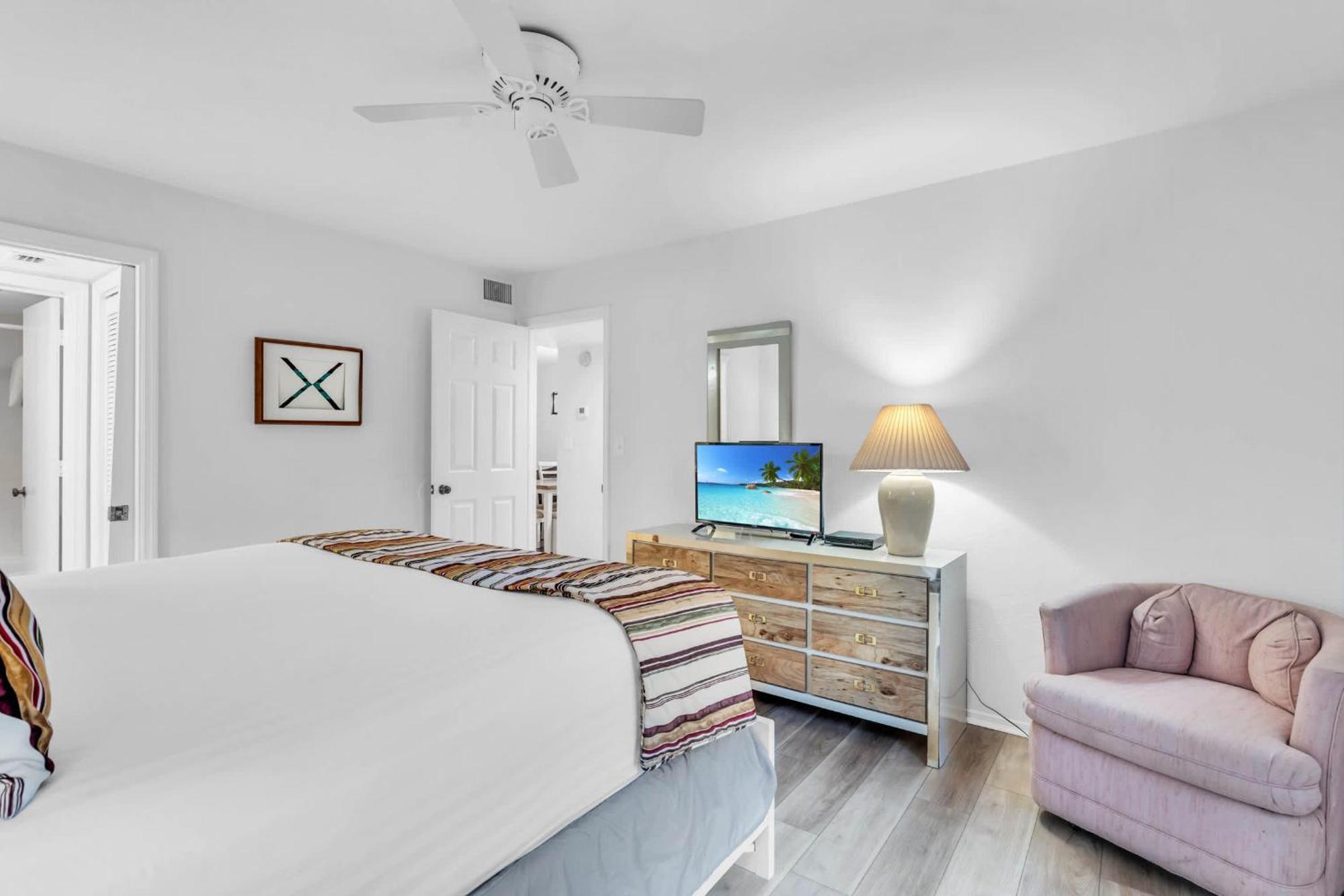 Holiday home First Floor - Quick Walk To Amenities Naples