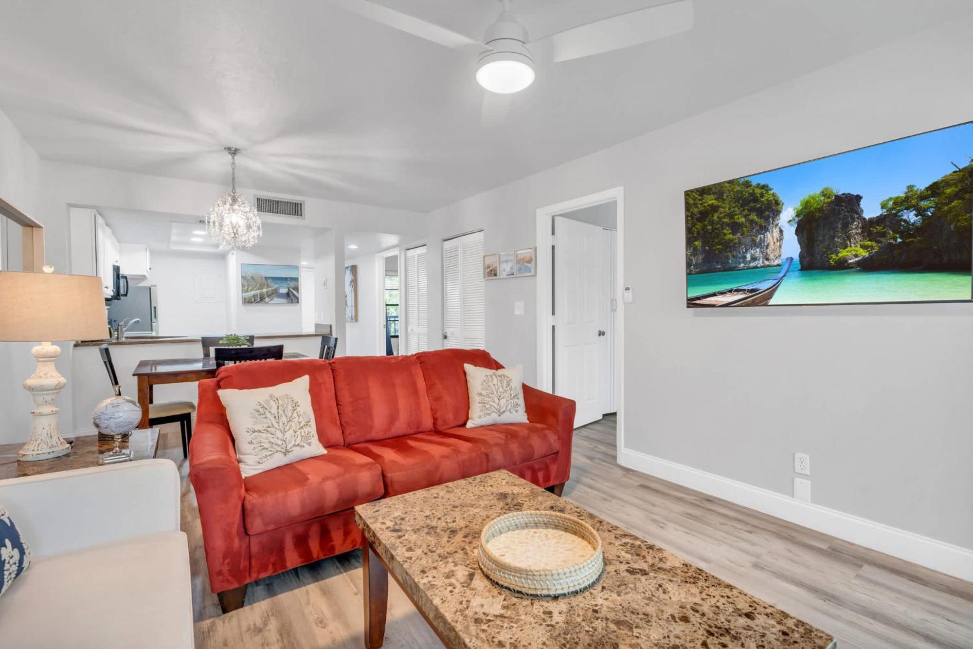 Close To The Lobby And Pool - Peaceful Views And Comfy Furnishings Naples