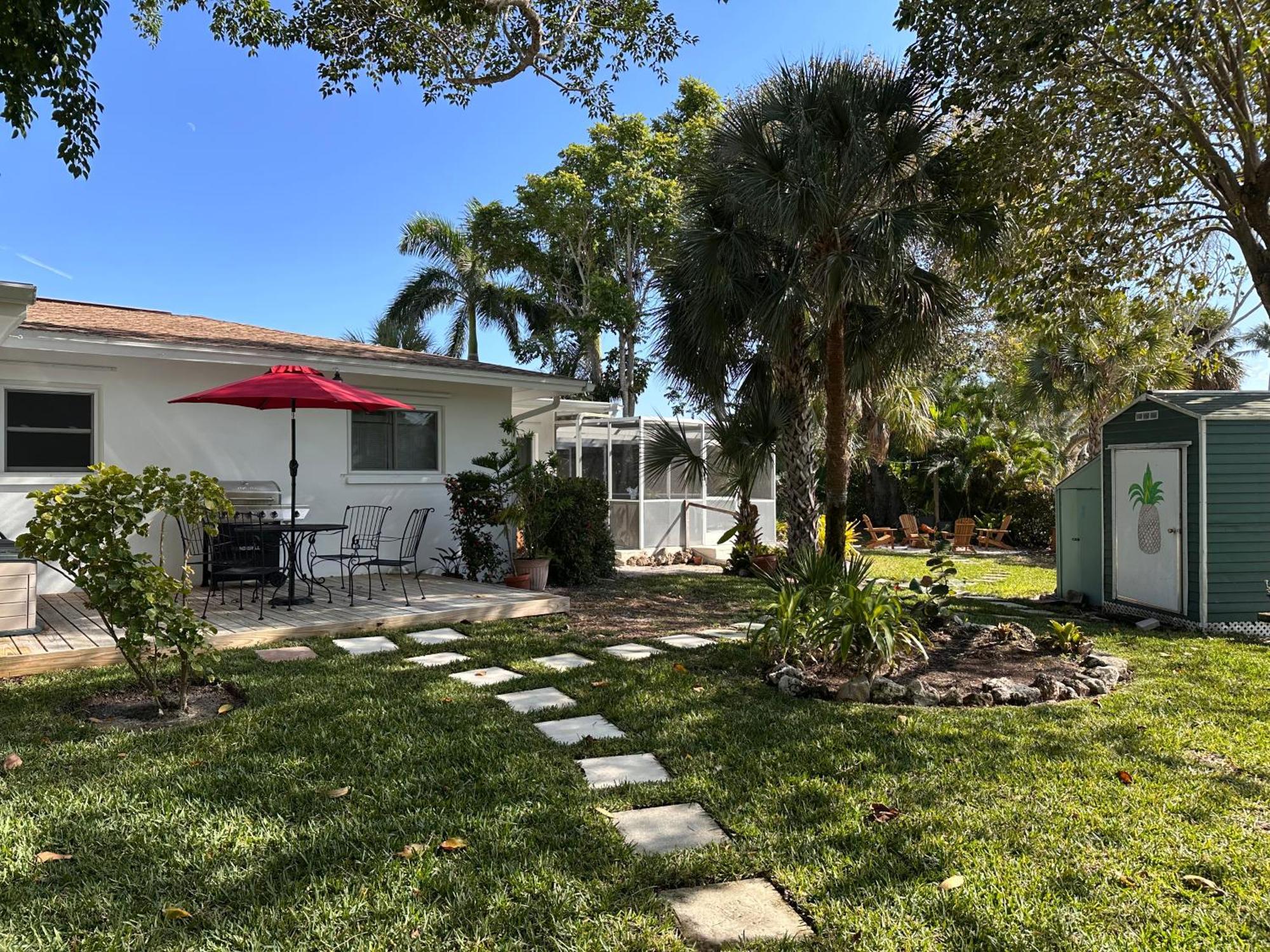 Walk To The From Your Italian Inspired Holiday home Naples