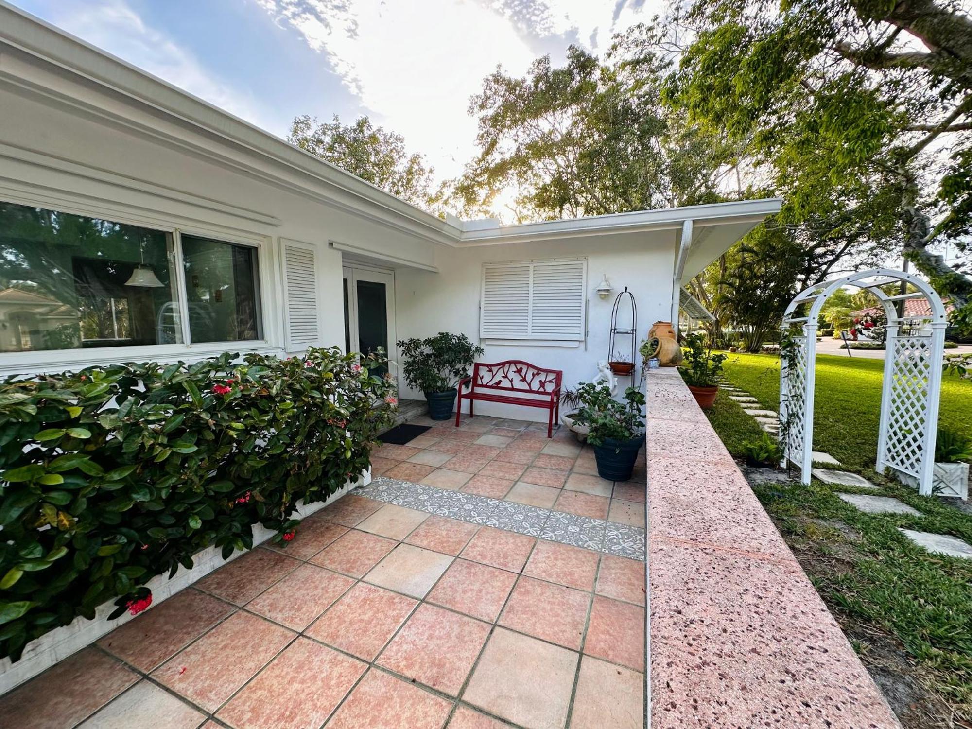 Walk To The From Your Italian Inspired Holiday home Naples