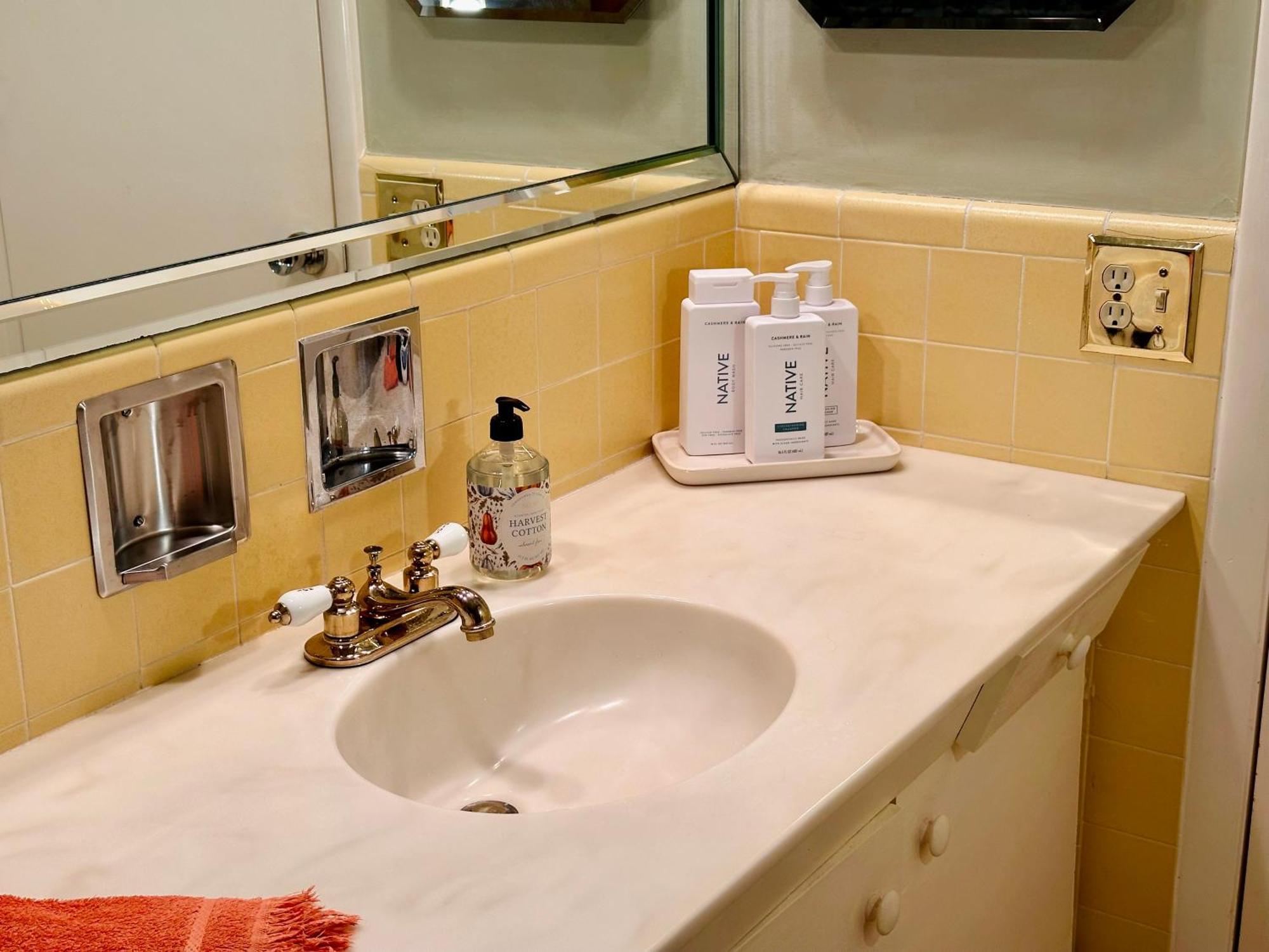 Walk To The From Your Italian Inspired Holiday home Naples