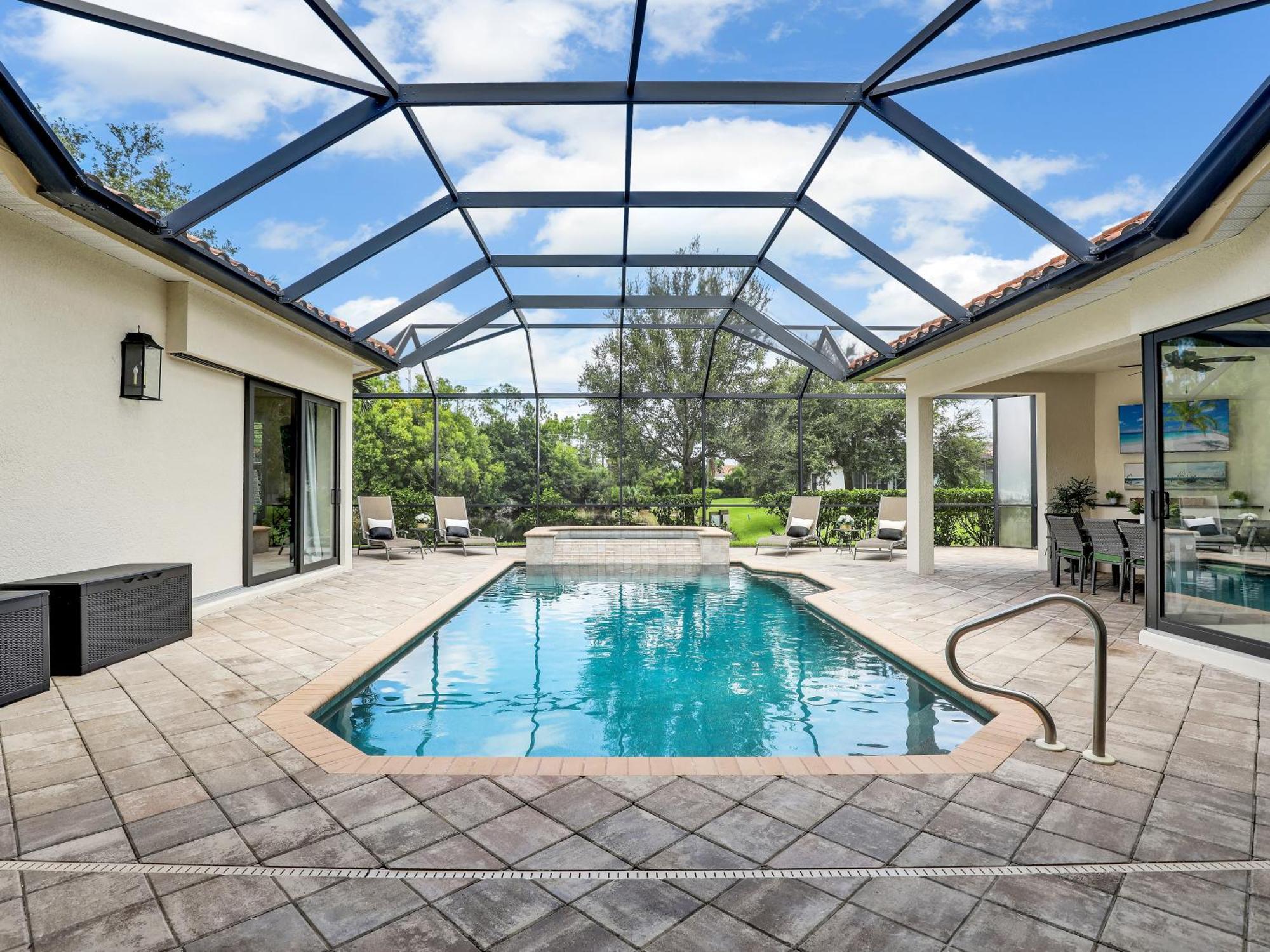 Luxury Vacation! Tivoli & Tide Holiday home Naples