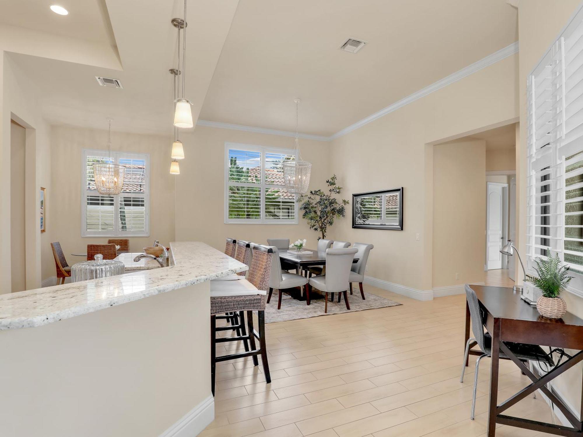 Luxury Vacation! Tivoli & Tide Holiday home