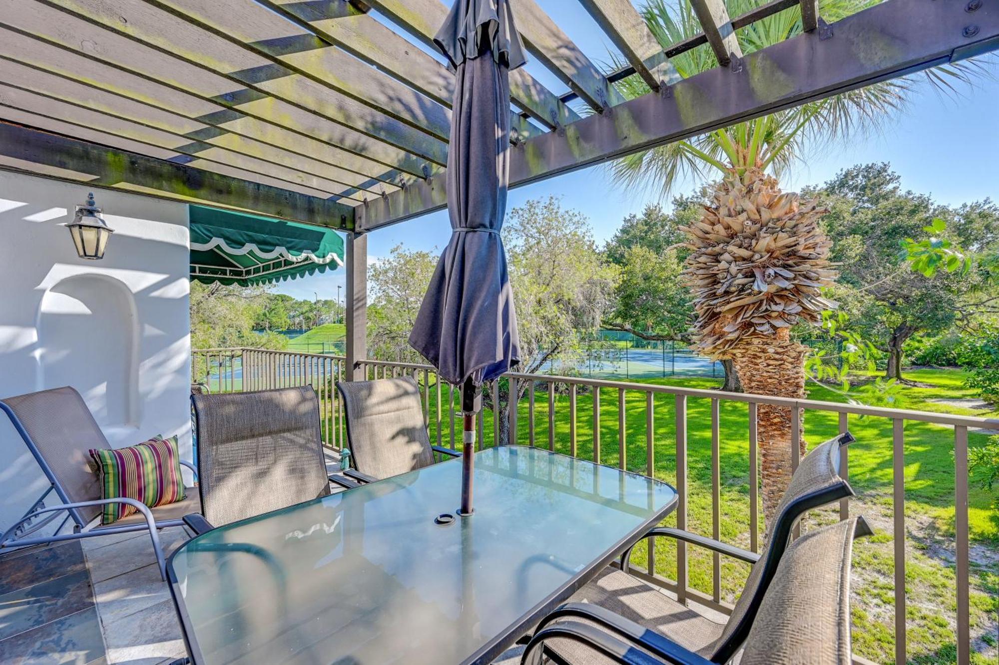 Lovely Vacation With Shared Pools! * Naples