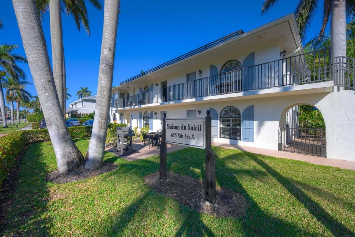 Lemarquis, Old Condo, Near Beach&downtown Naples