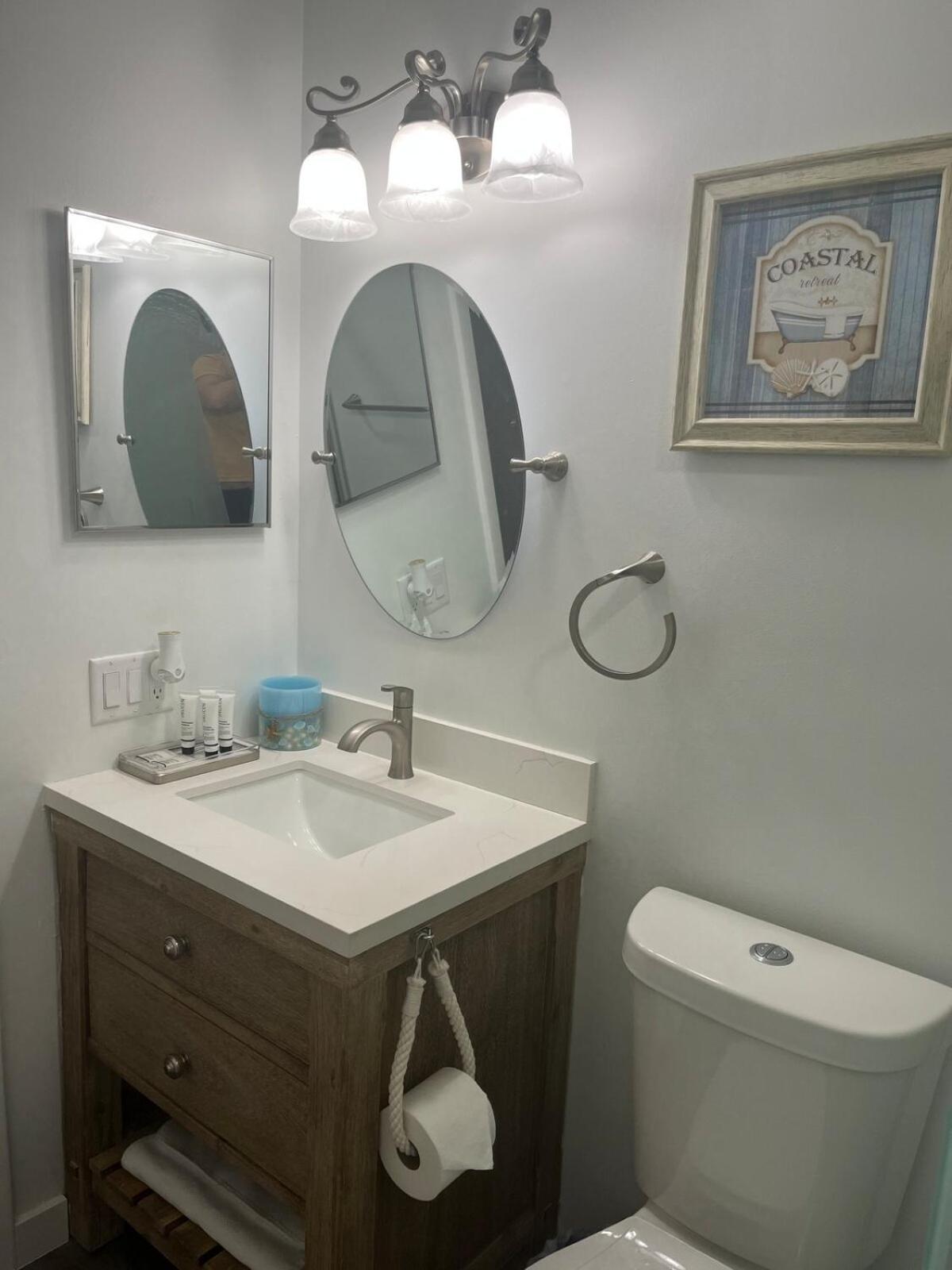 Beautiful Home, Walk Or Bike To The Beach! Holiday home Naples