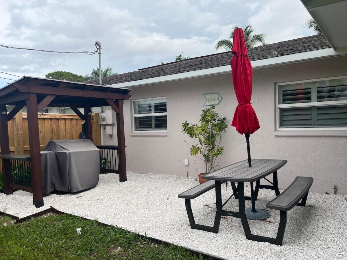 Beautiful Home, Walk Or Bike To The Beach! Holiday home