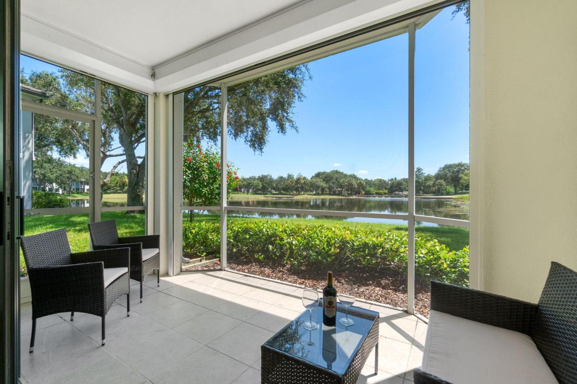 Ravenna Blvd Holiday home