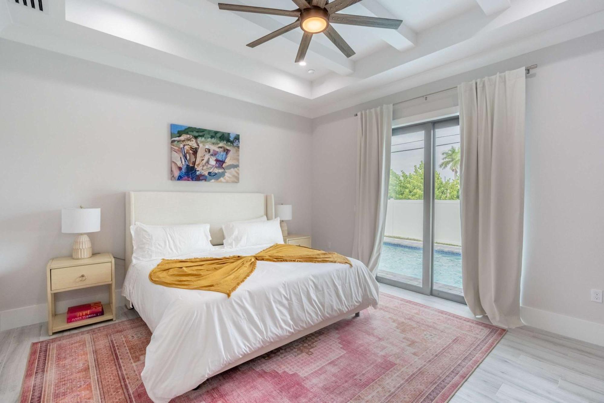 Holiday home Sparkling New Vanderbilt Luxury Escape *