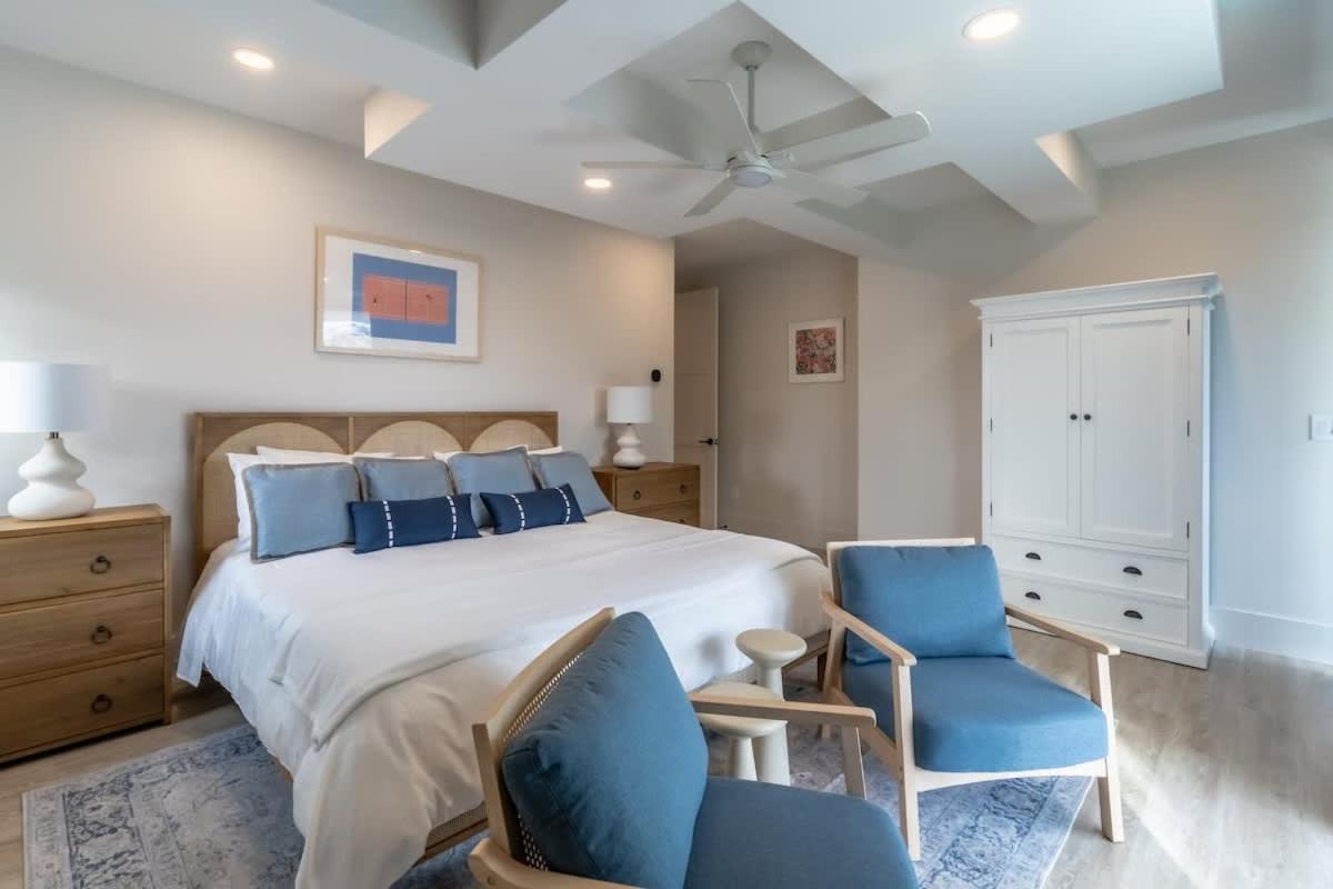 Holiday home Stunning Vanderbilt House With Heated Pool *