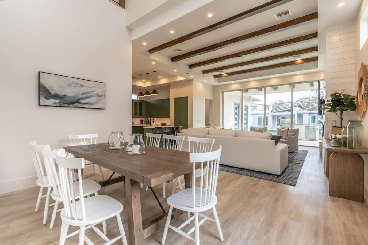 Stunning Vanderbilt House With Heated Pool * Naples