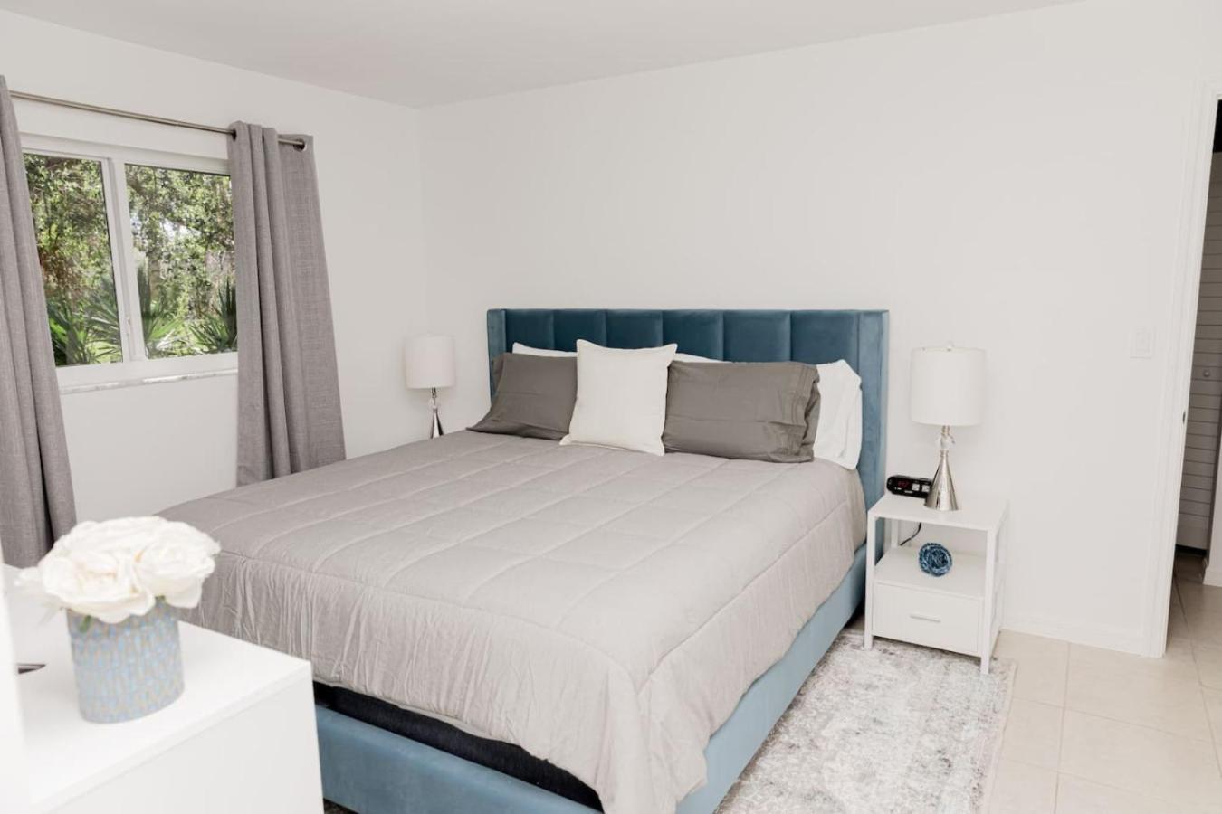 Holiday home Vacation Walking Distance To The Naples