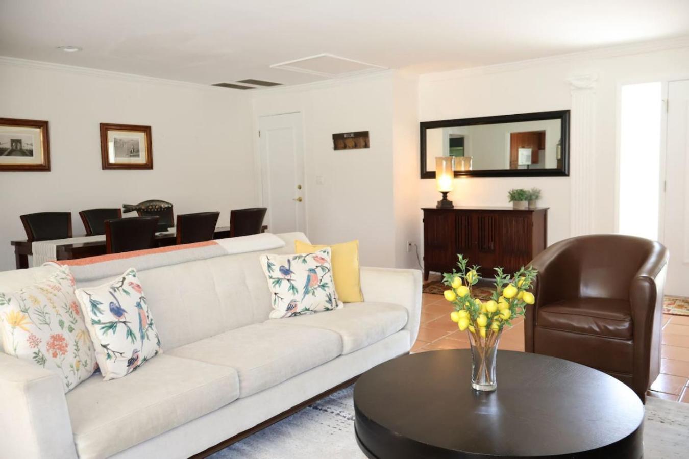 Charming Vacation Near Golf And 5th Ave * Naples