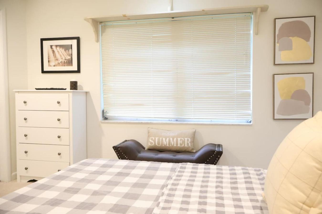 Charming Vacation Near Golf And 5th Ave * Naples