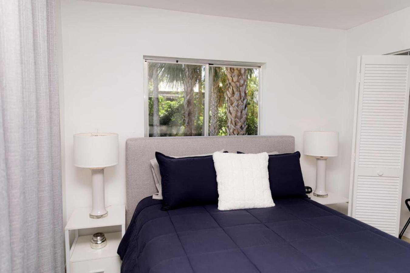 Coastal House Walking Distance To Holiday home Naples